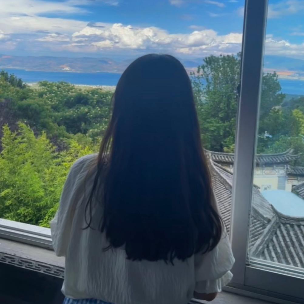 蔓野花栈鲜花店