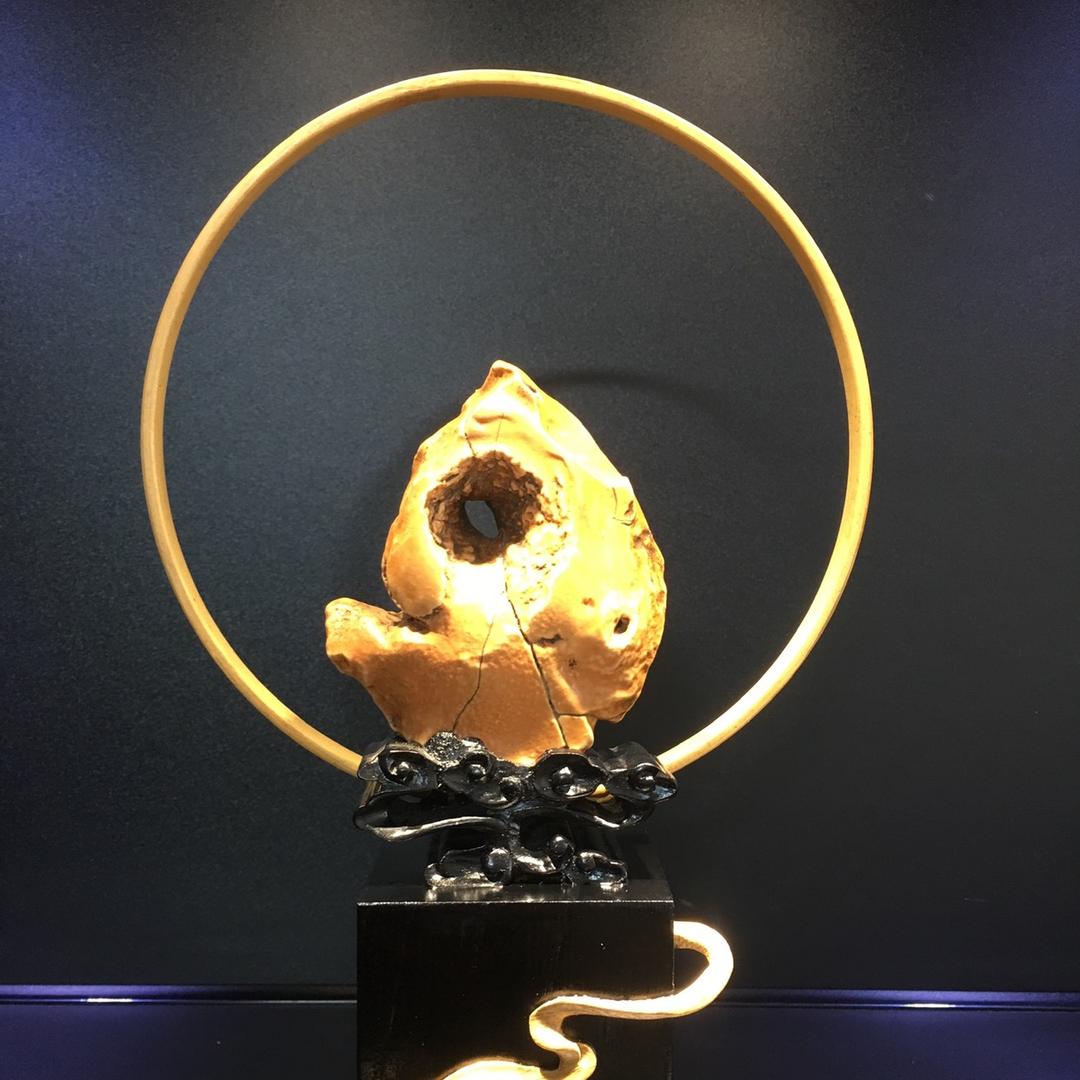 阿拉善山韵妙曼奇石轩