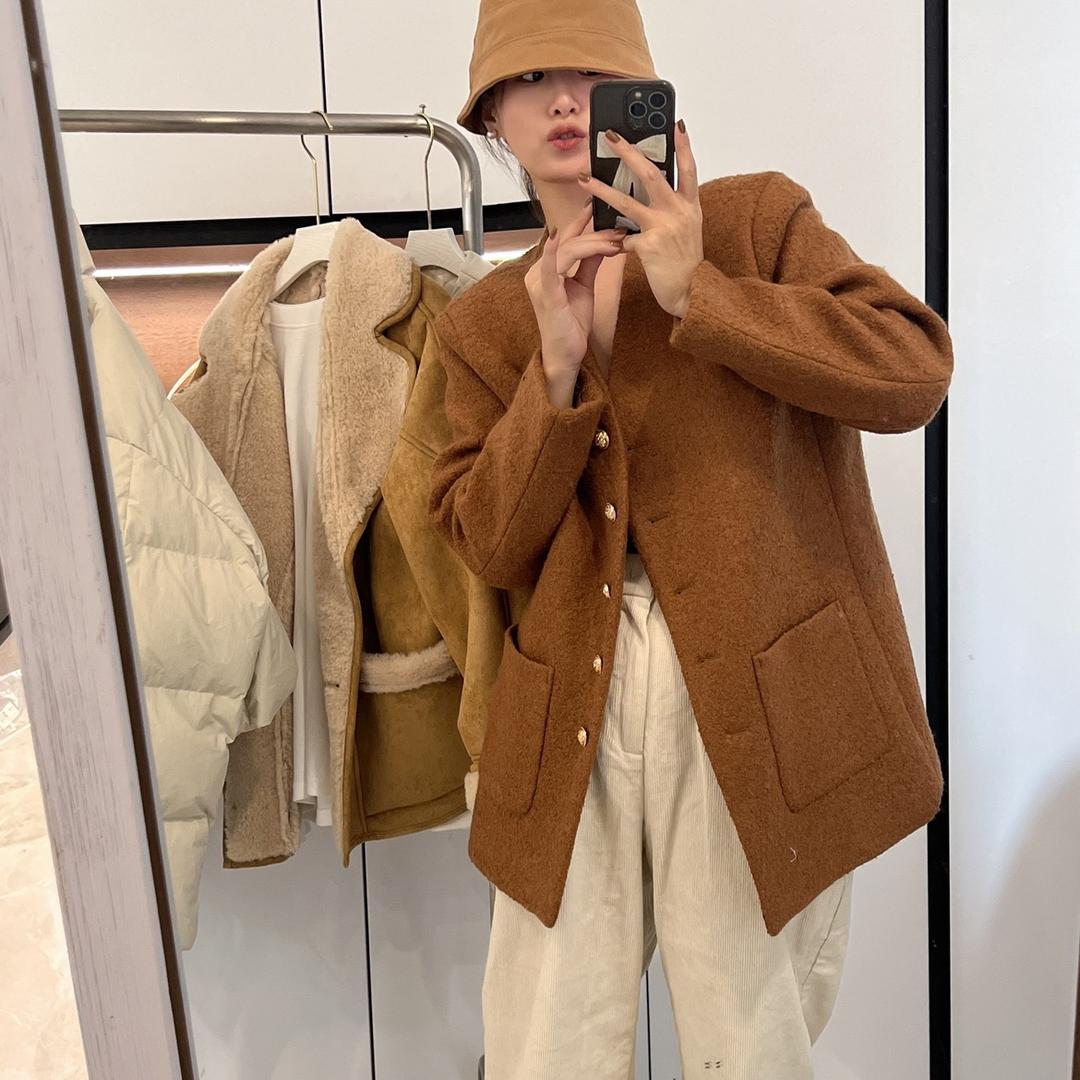 高新区树树服饰店