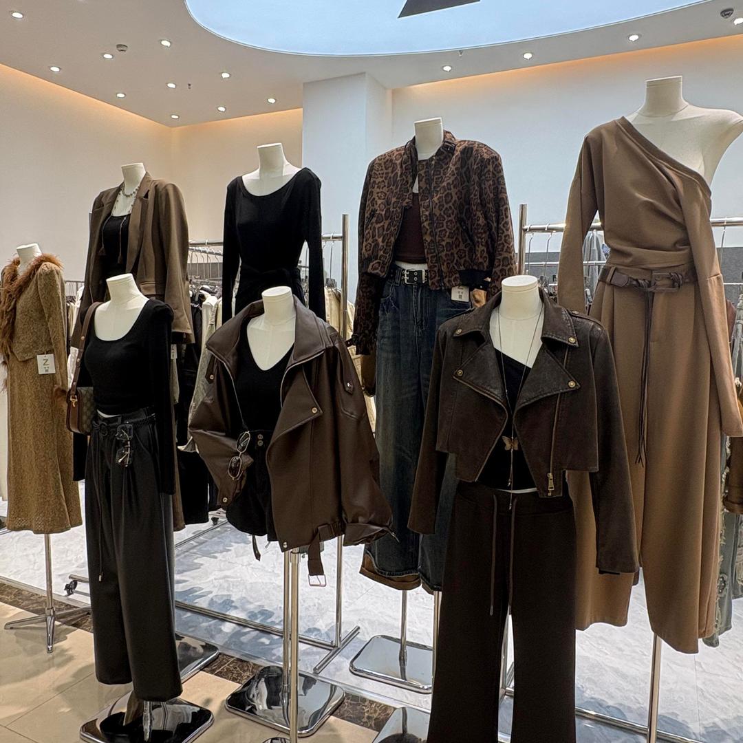 广州十三行梦梦高端女装