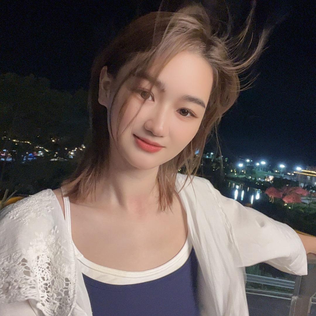 芯蕊👑
