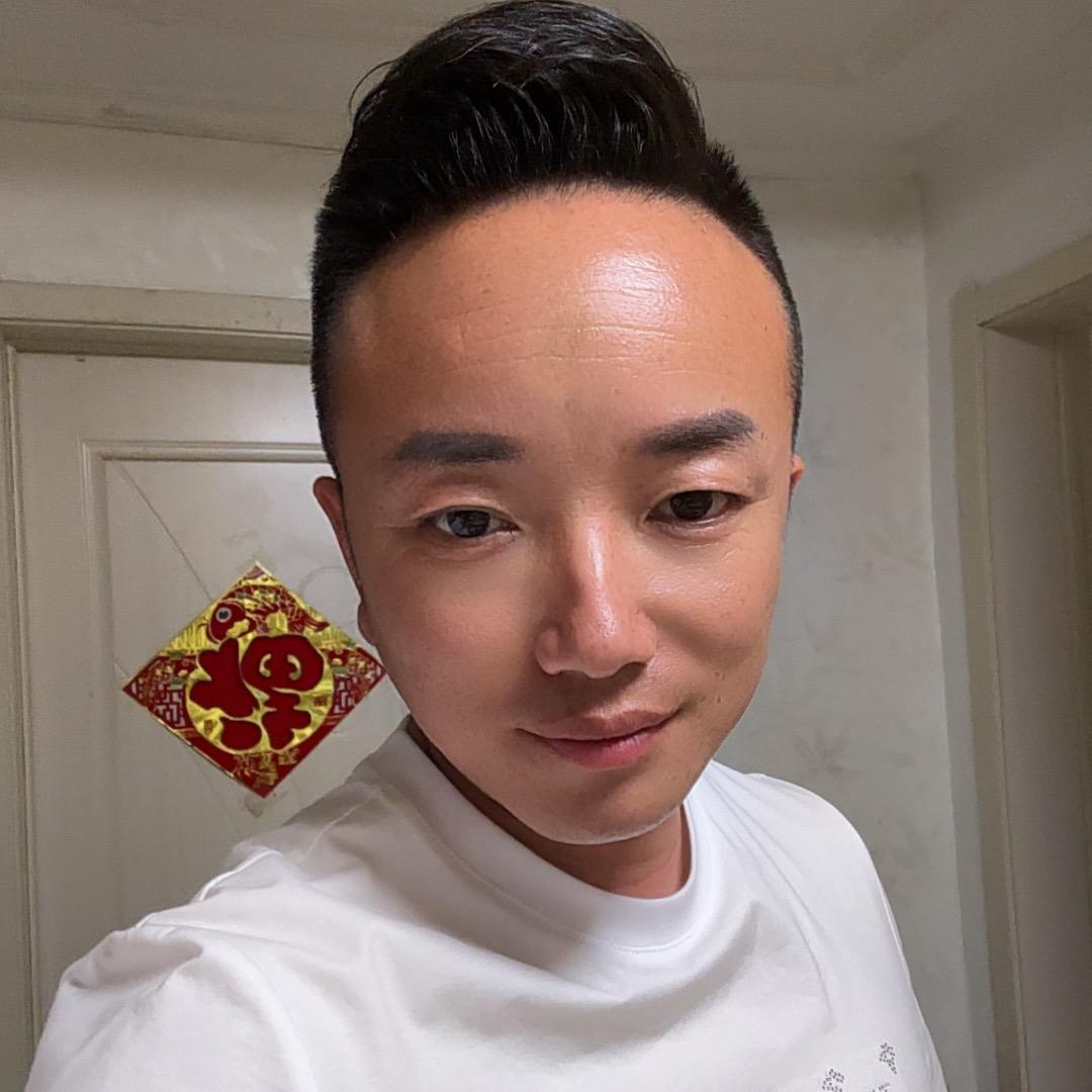 小伟