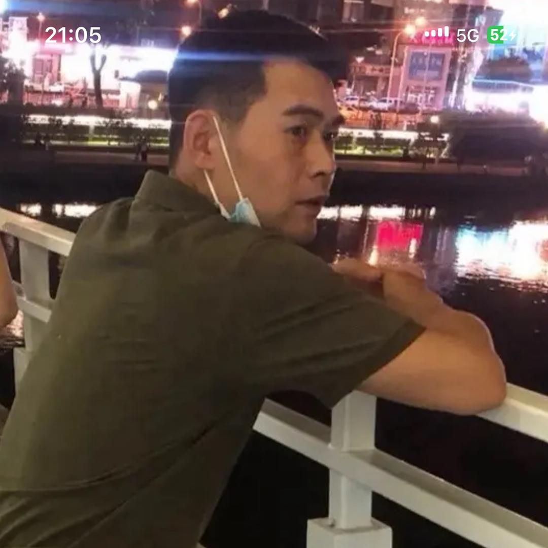 车福隐形车衣虹彩大师小米玻璃膜代理经销商