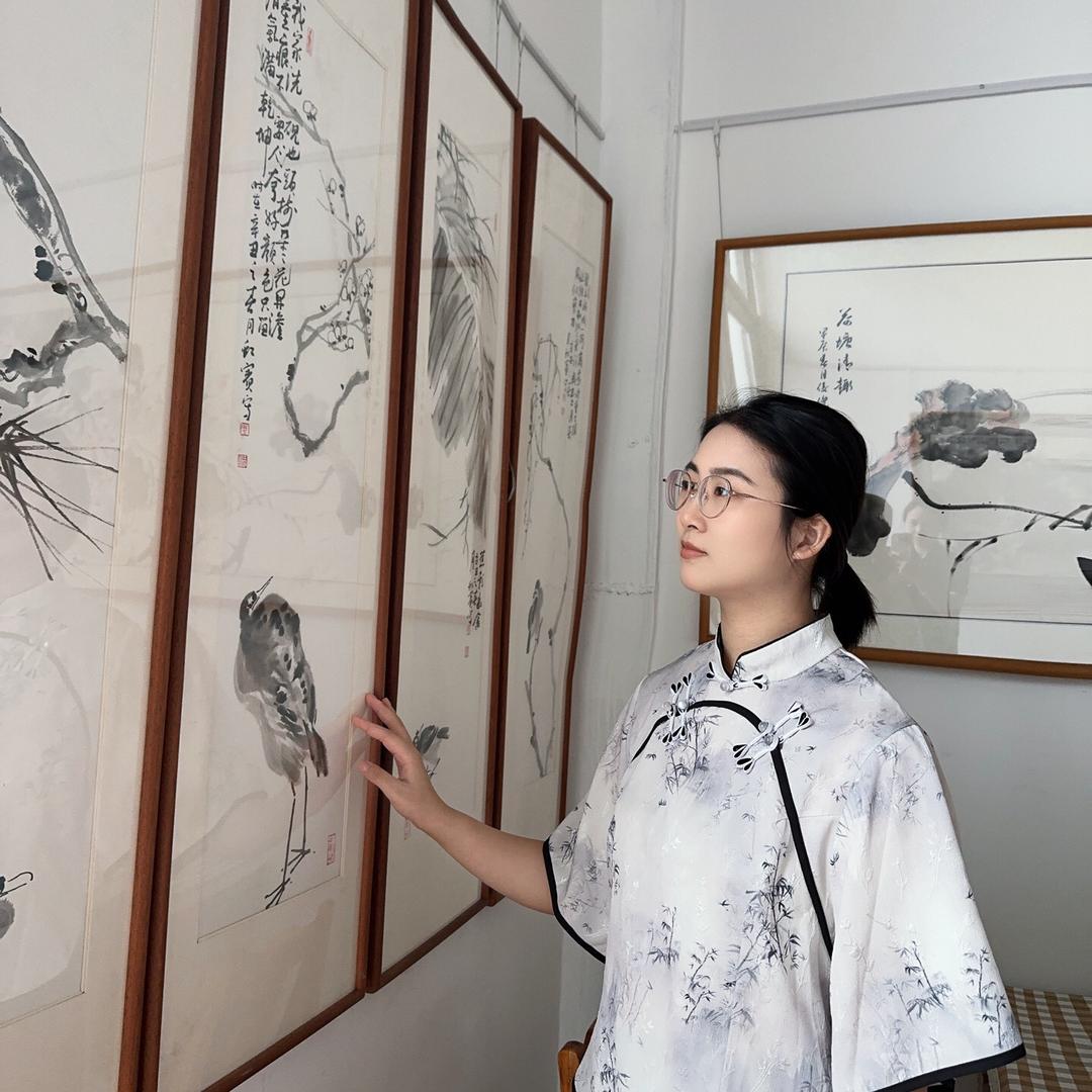 配画设计师 丽美
