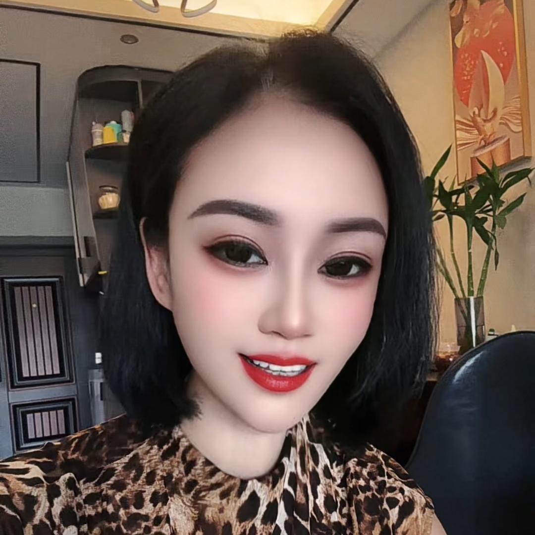 成都∑梅子🌹