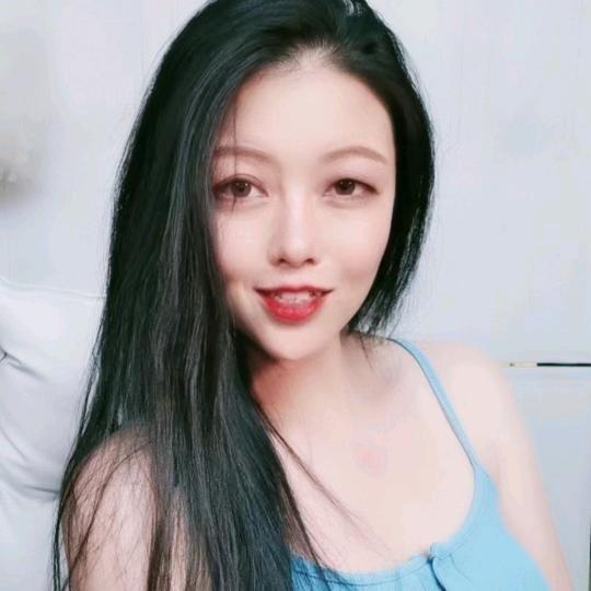 村花翼儿