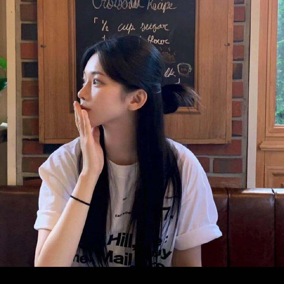 𝑺𝒕𝒆𝒍𝒍𝒂°