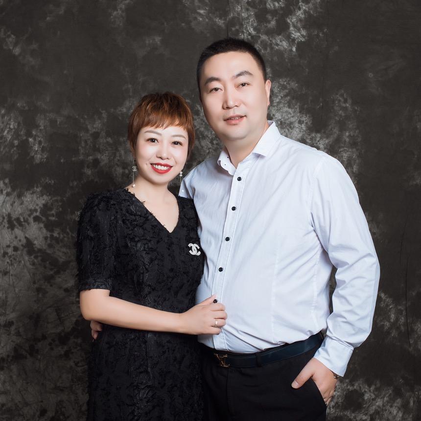 蔡老板夫妇