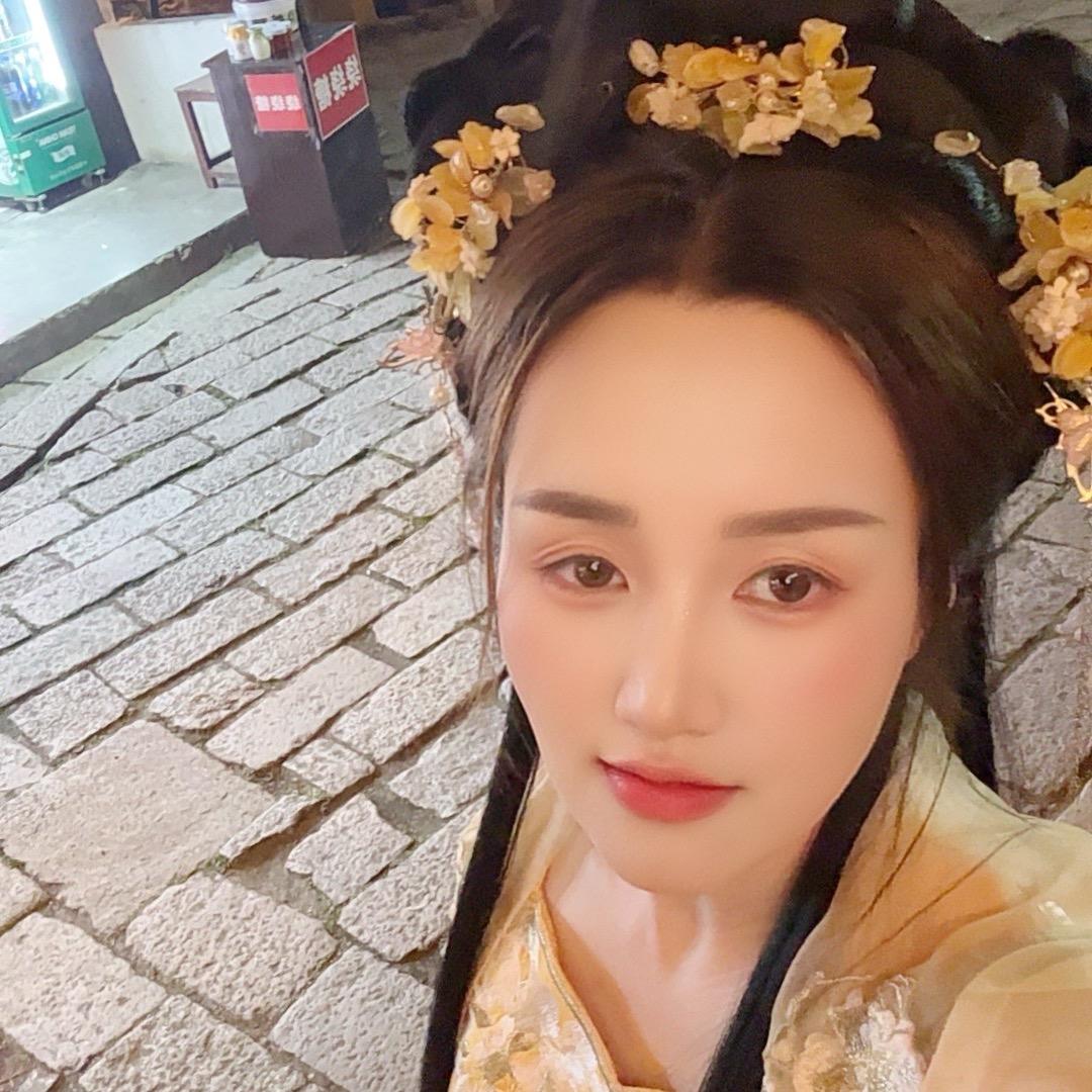 @奶茶公主🎙️