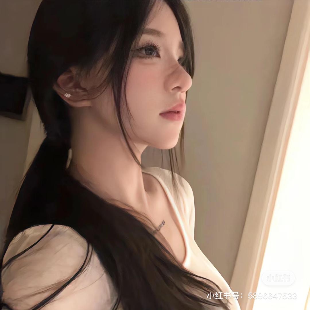 呆呆小月.