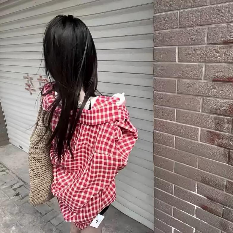 我不是佳