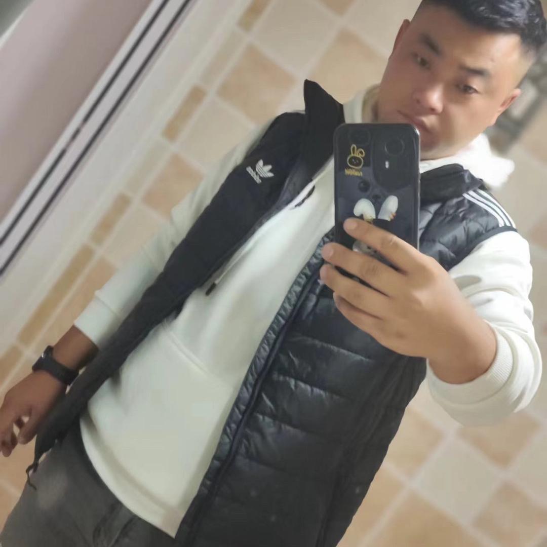 世纪名门南门五元洗鞋郑总