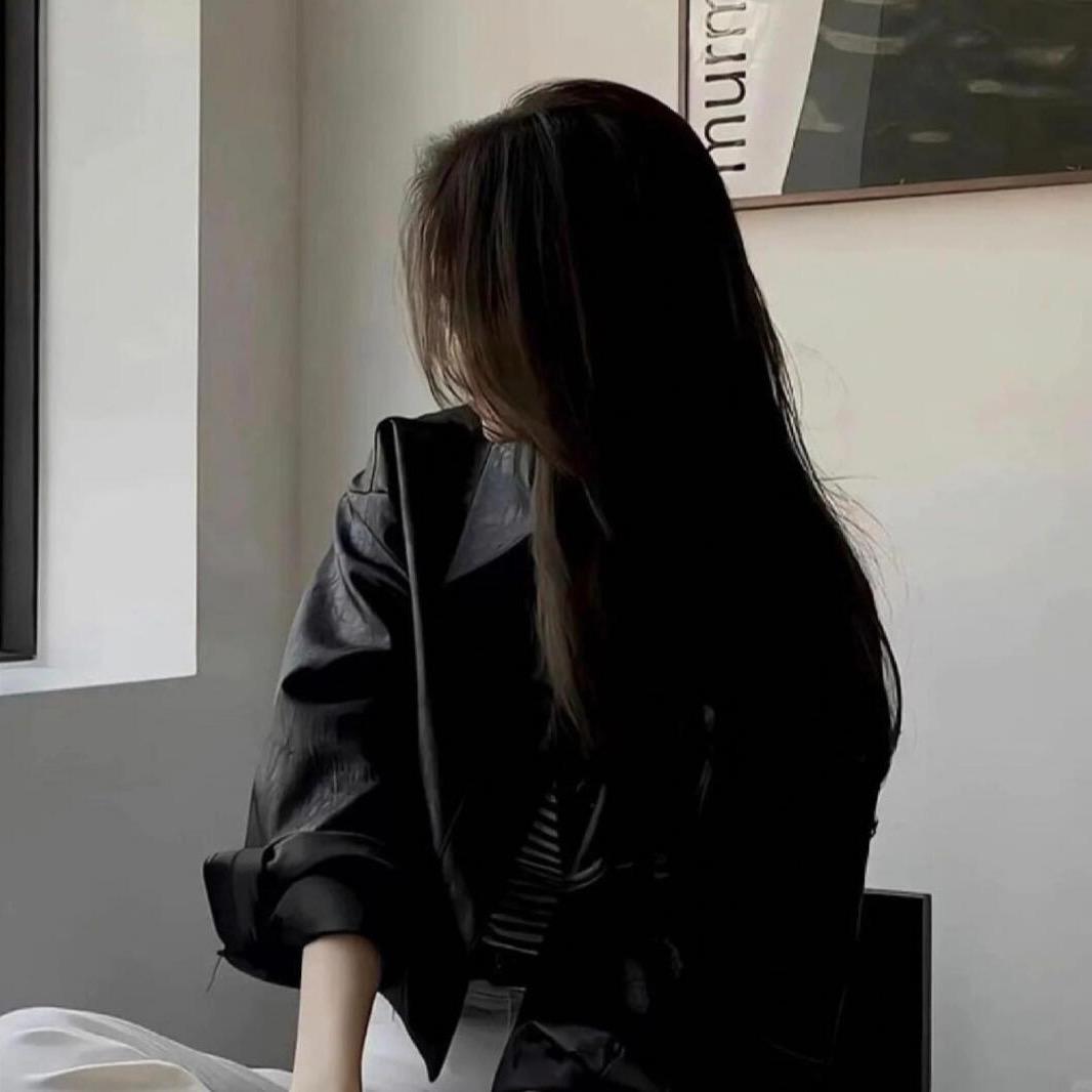 柒柒