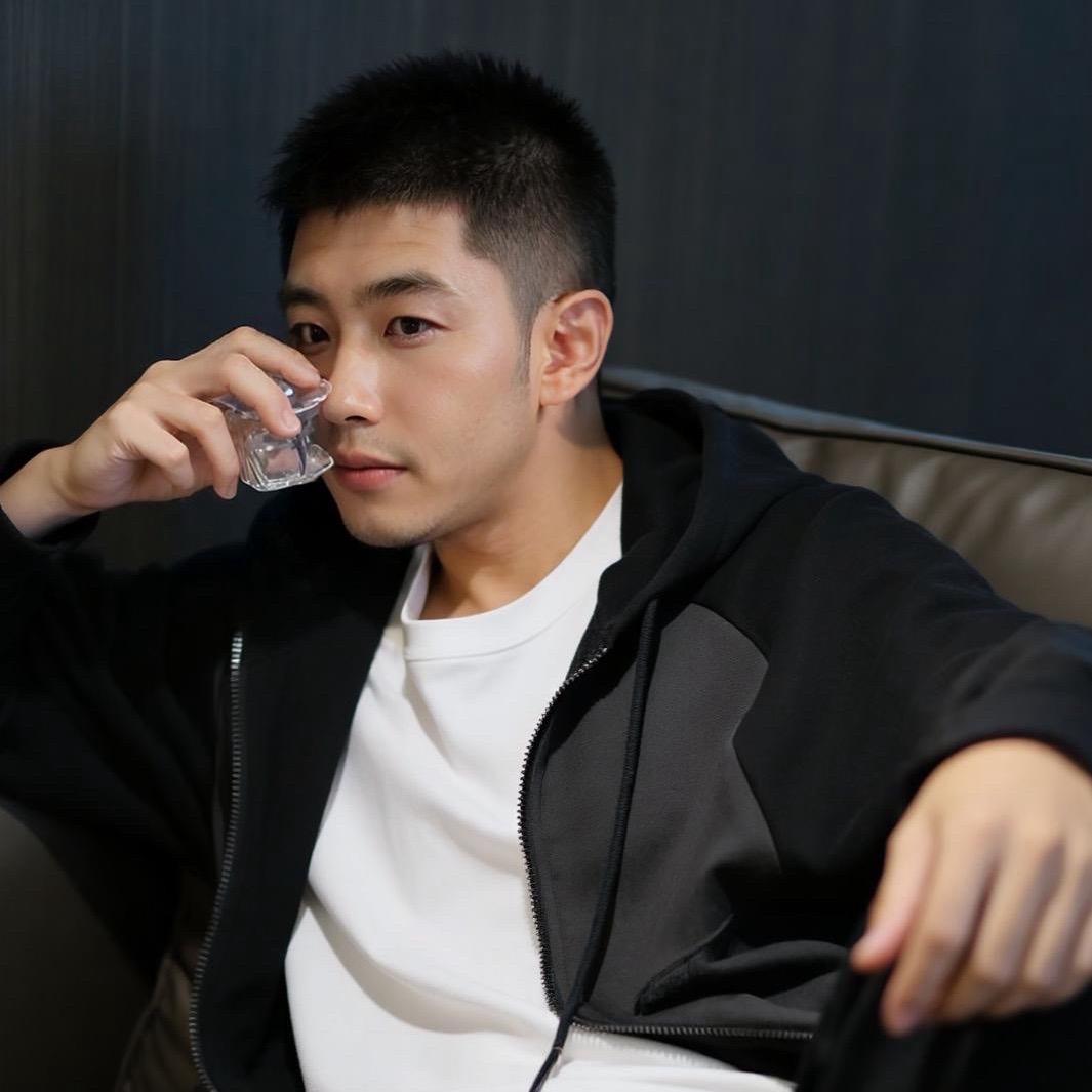 绝情的酒断魂的烟