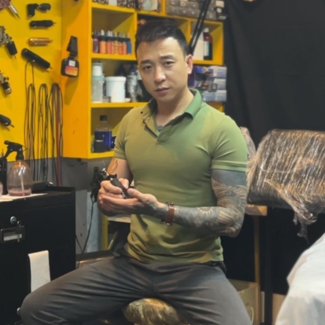 二狗是个纹身师