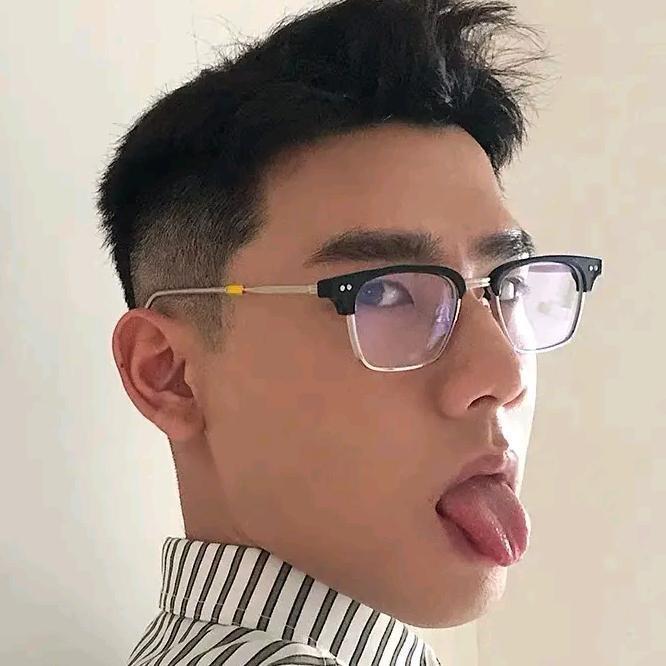 Cr7·ཡེ་ཤེས།🕊️