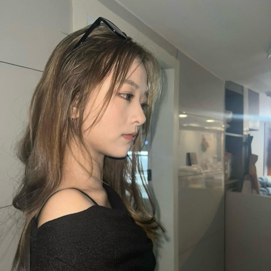 舒婷同学