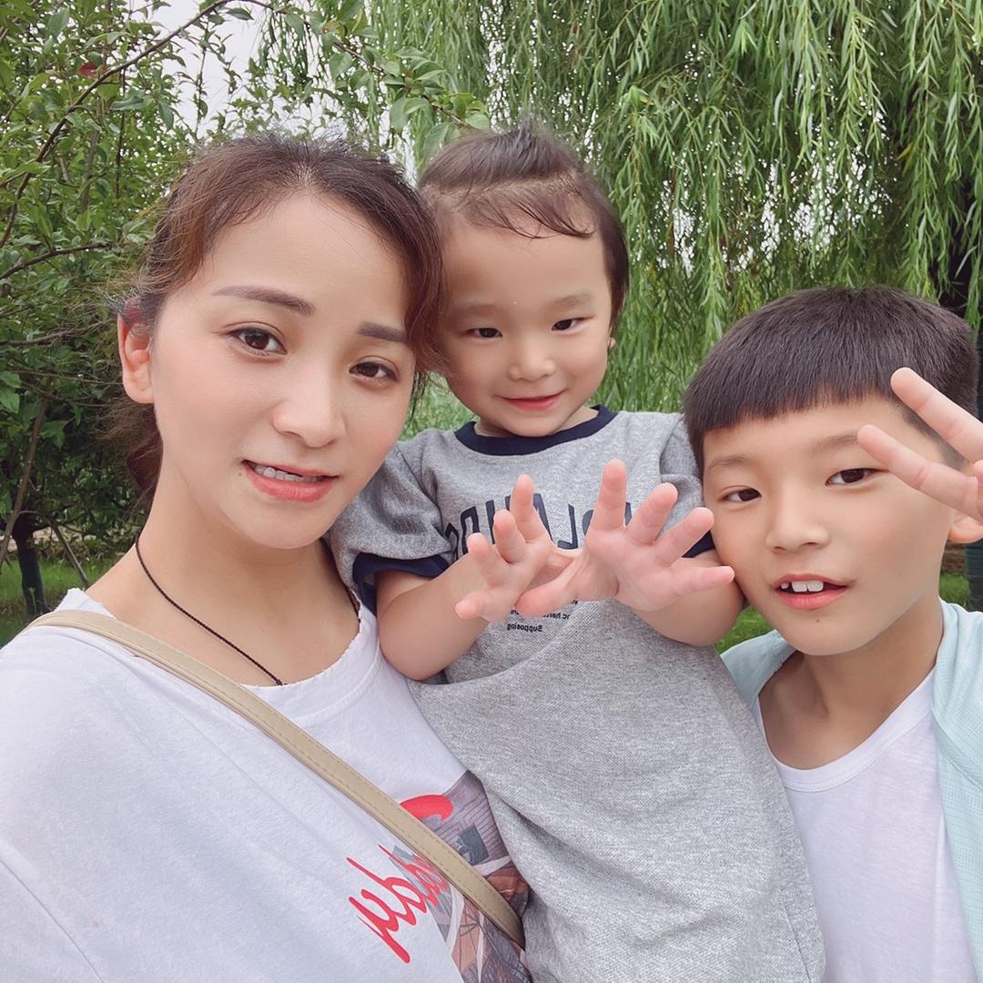 棒棒妈妈刘敬