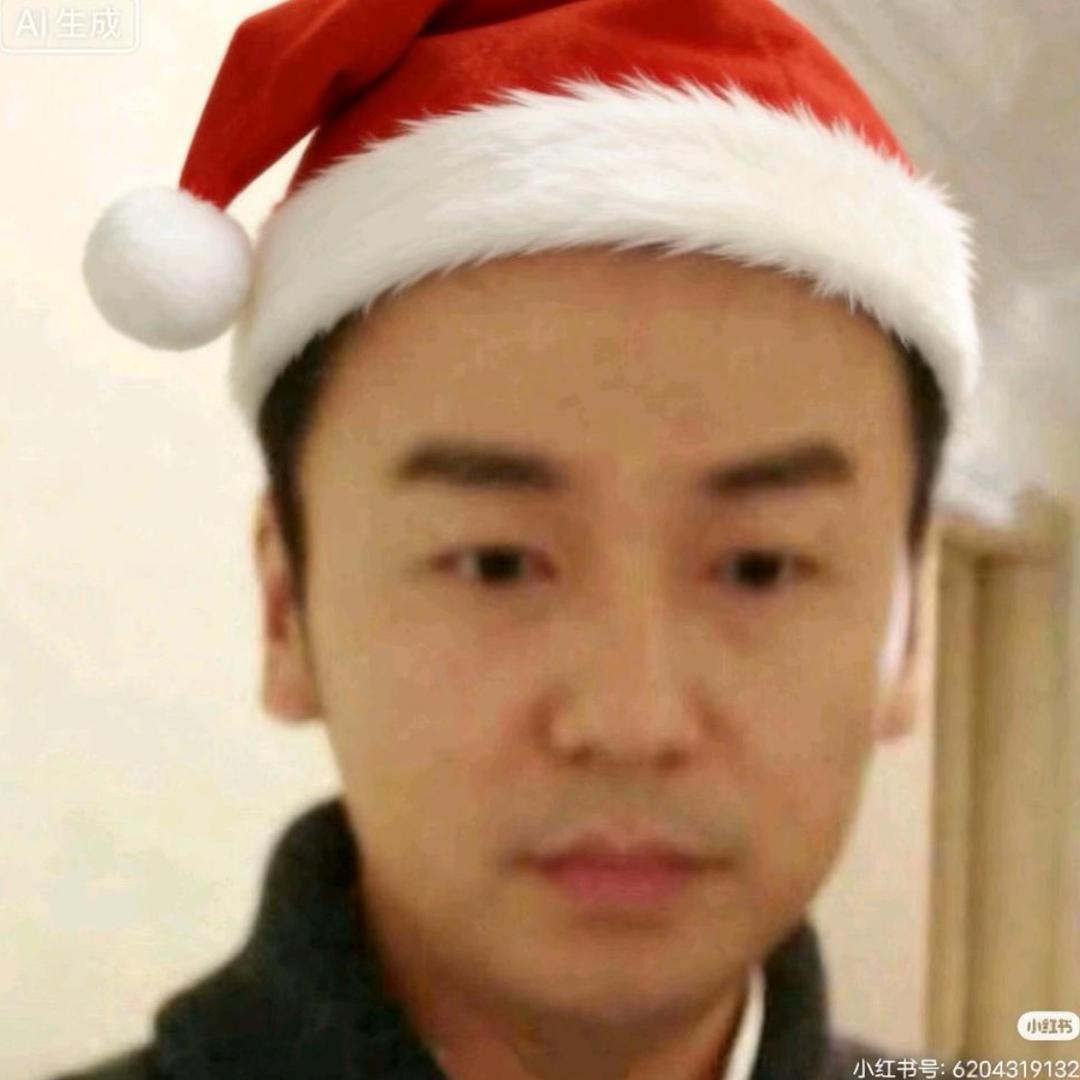 一顶风中摇曳的圣诞帽