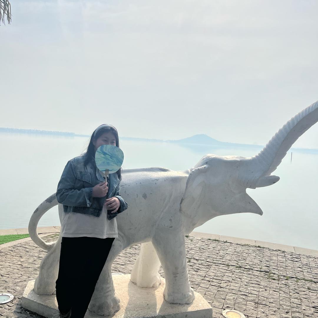 懒羊羊是小蛋糕