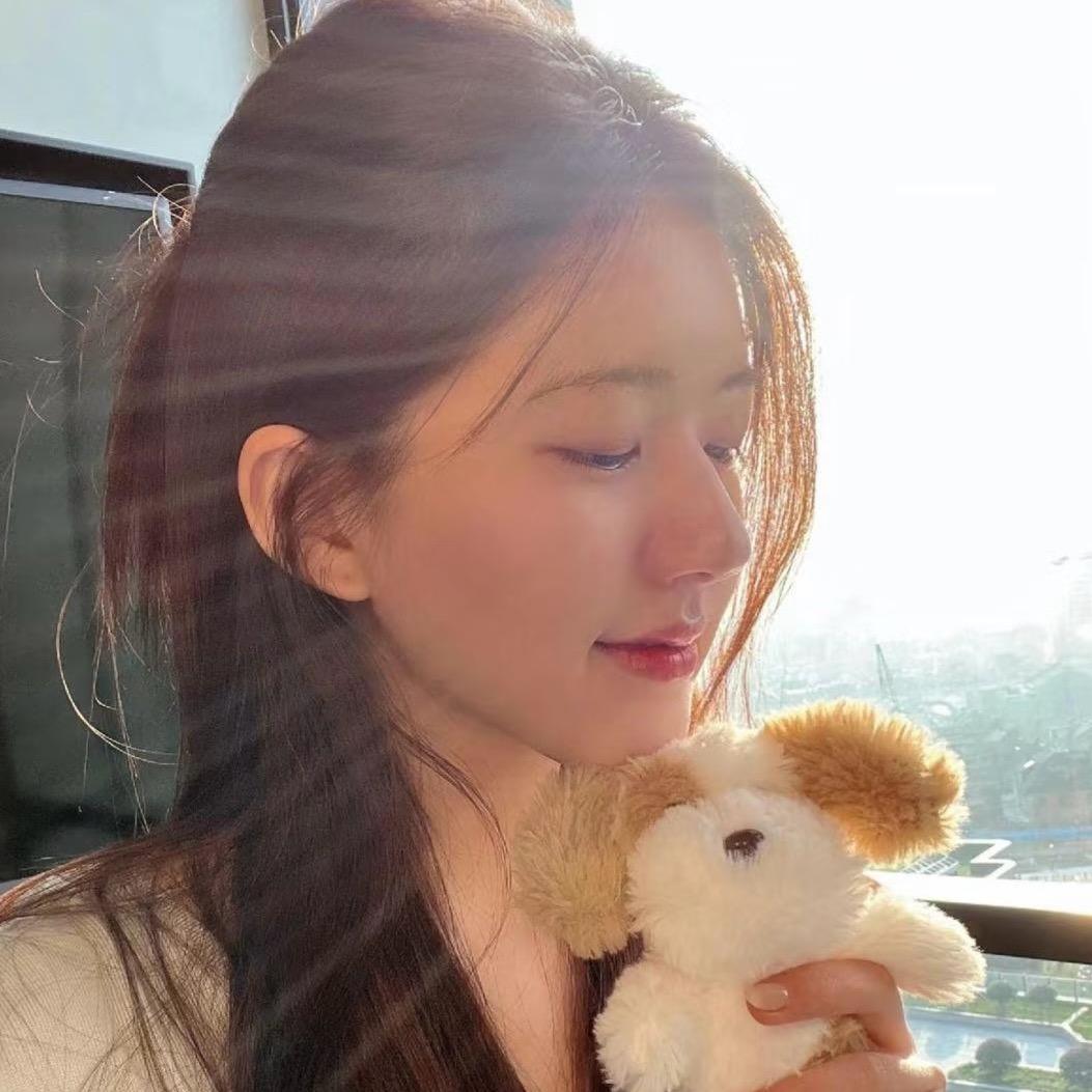 小雯雯❤️