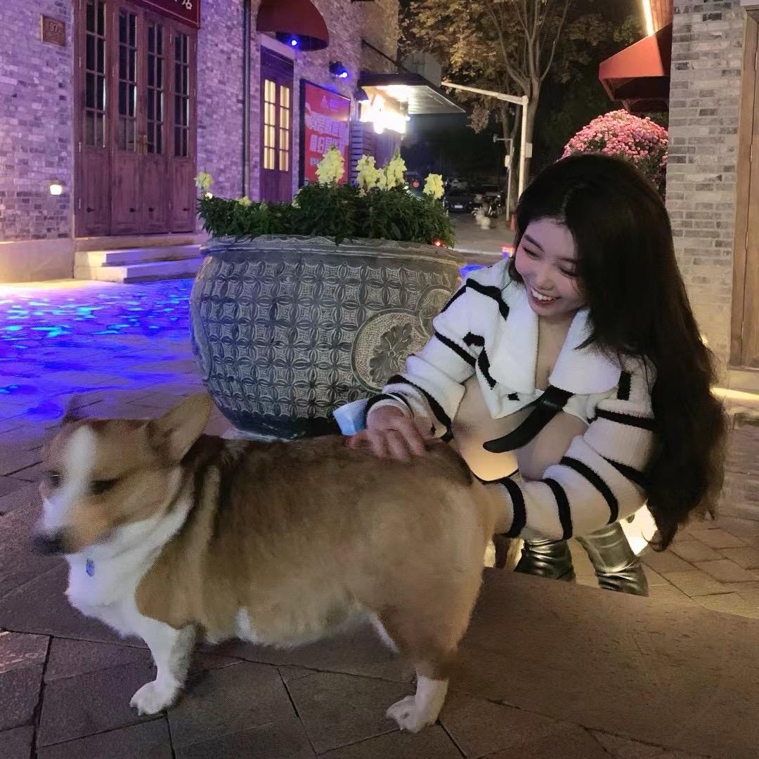 郭亦菲