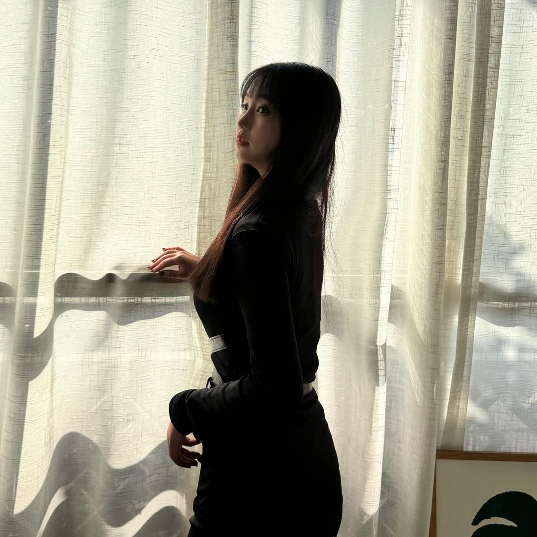芳伊🫥