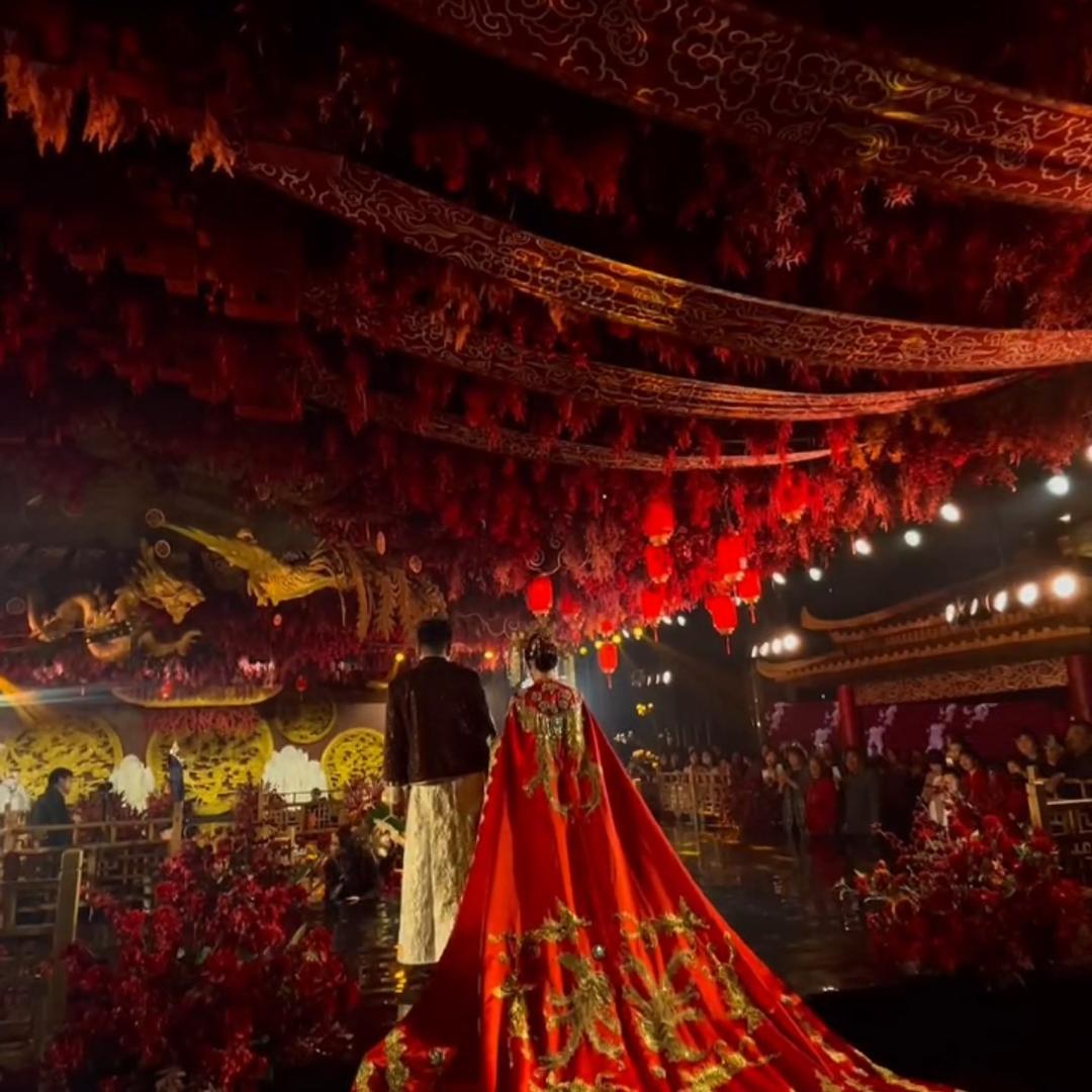 展昭(10月26号厂房开业)弟弟