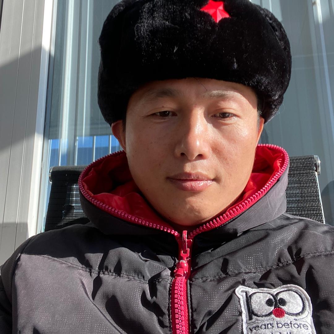 天津做木线画框门套线定制实木柜门厂家