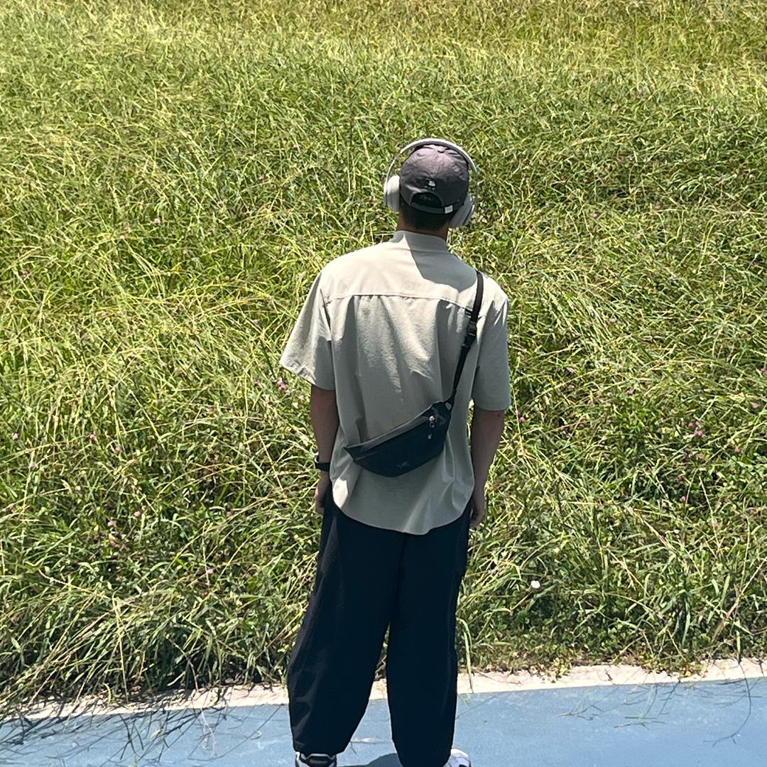 孤独旅人