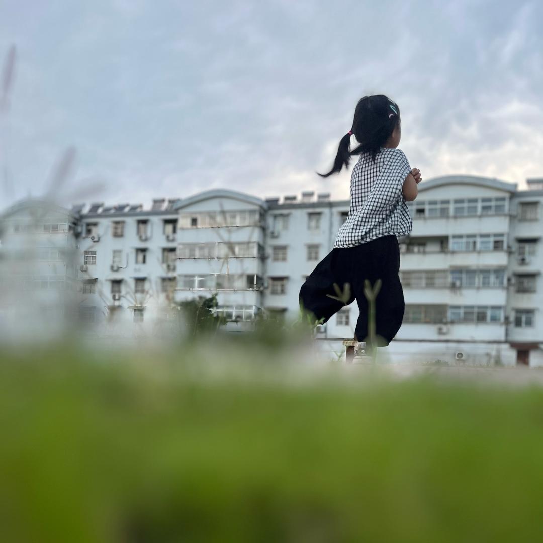 ༺💰亿心໊向钱ཀོ࿐