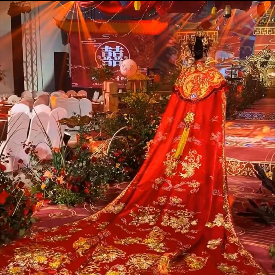 小黑妮（9.17号结婚）现场直播.沃尔芬