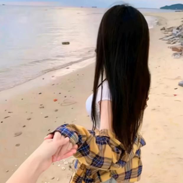 曼曼.🎂