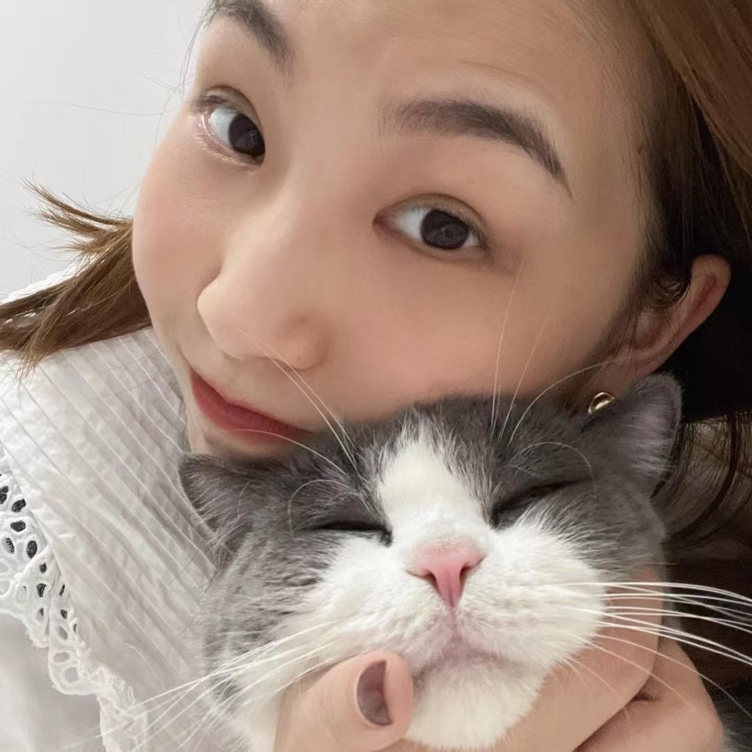 爱说英文的小之