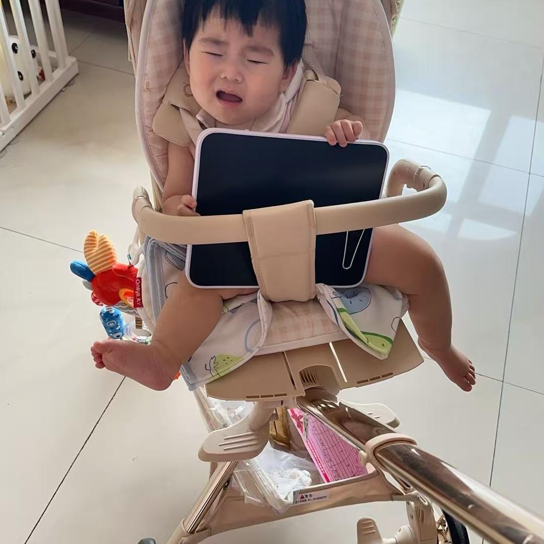 不想上班只想带娃的小李