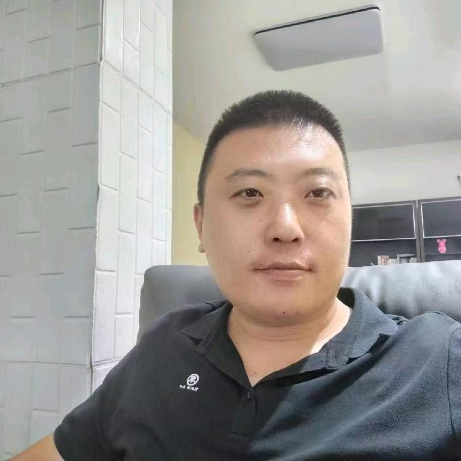 卖车小傅新车销售丨隆腾