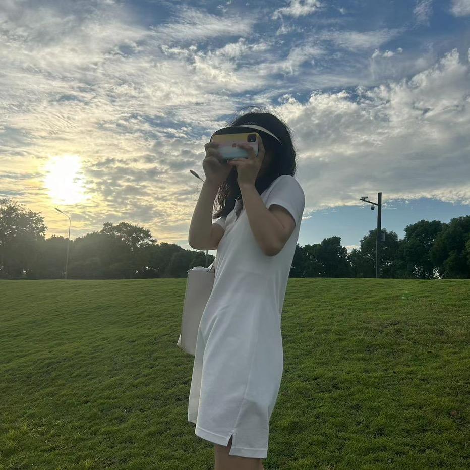 苏州吴江车管所隔壁女教练