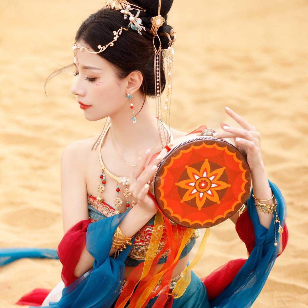 💰梓欢大美妞💰