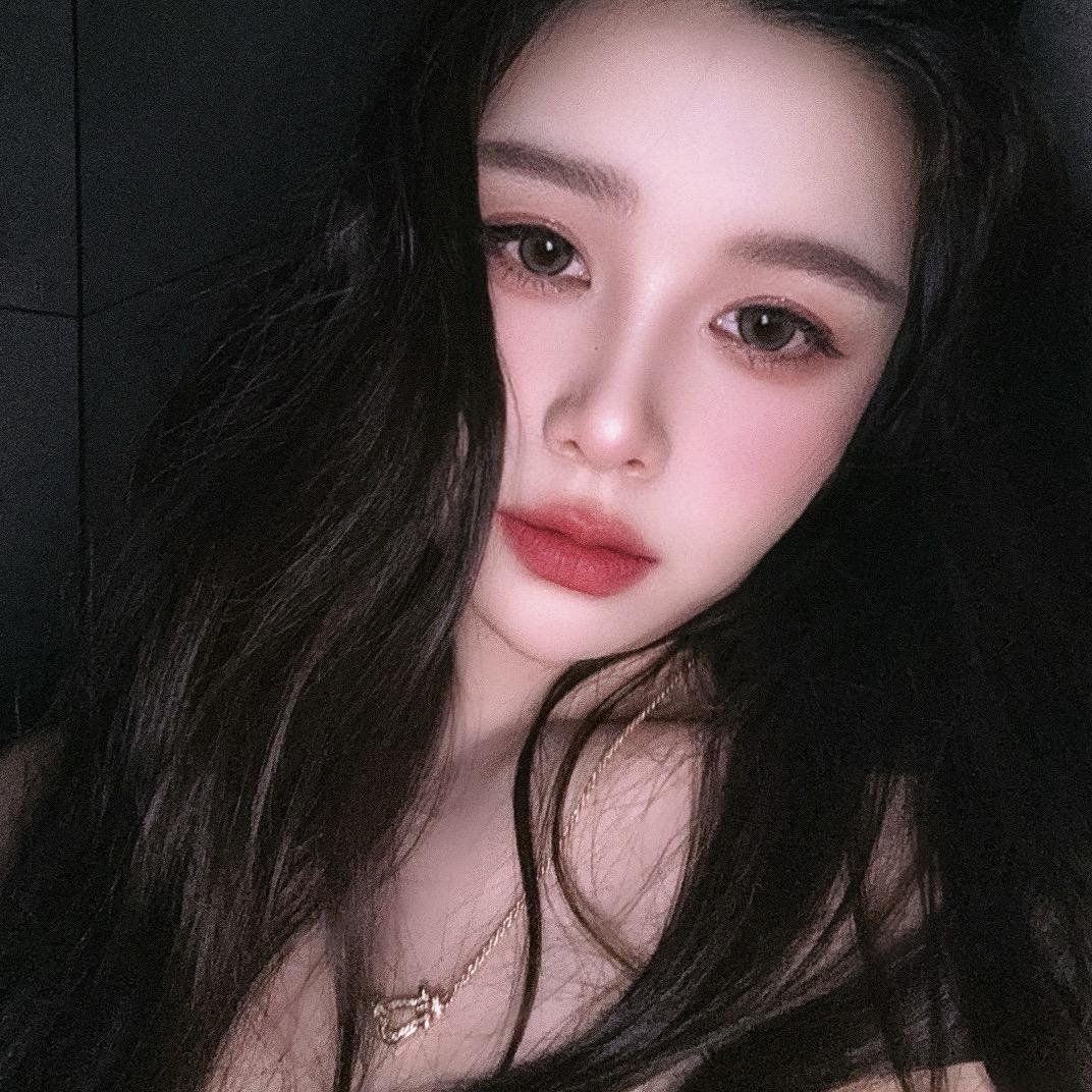 杨小姐。