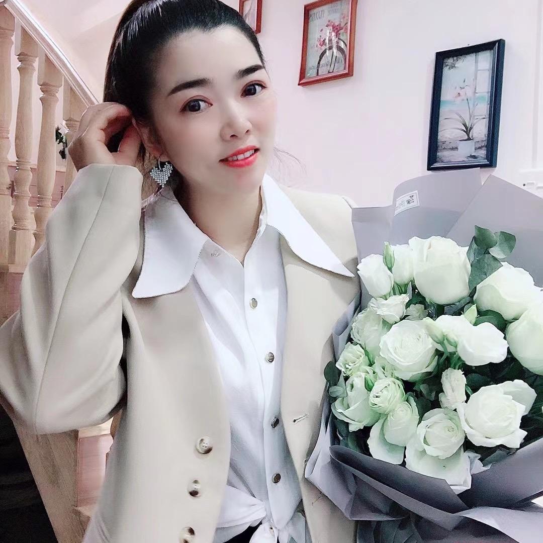 海盐简约风情品牌女装