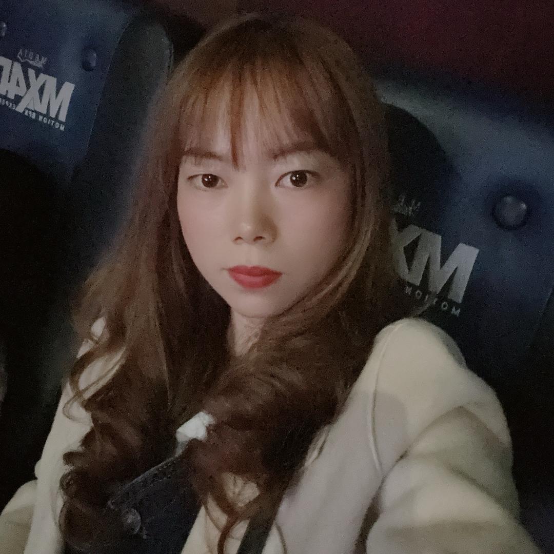 🥀累了🍃谁💔疼🥀