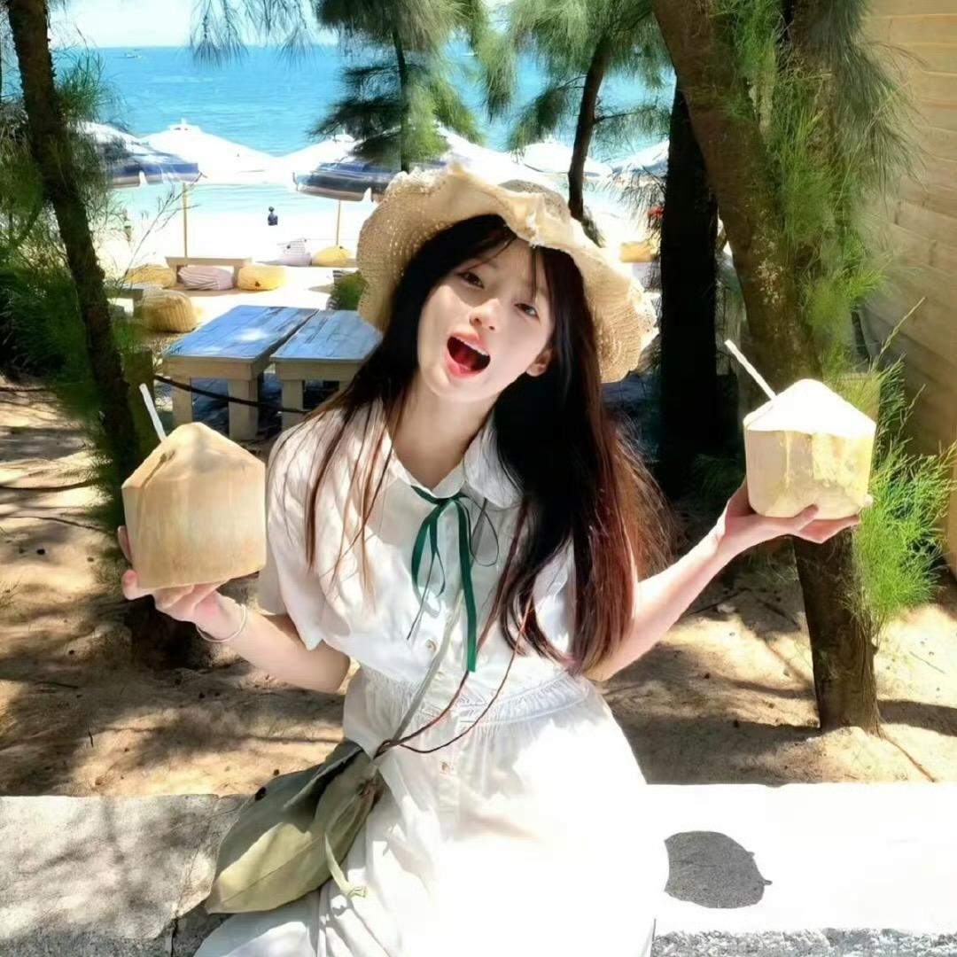 明媚小女孩