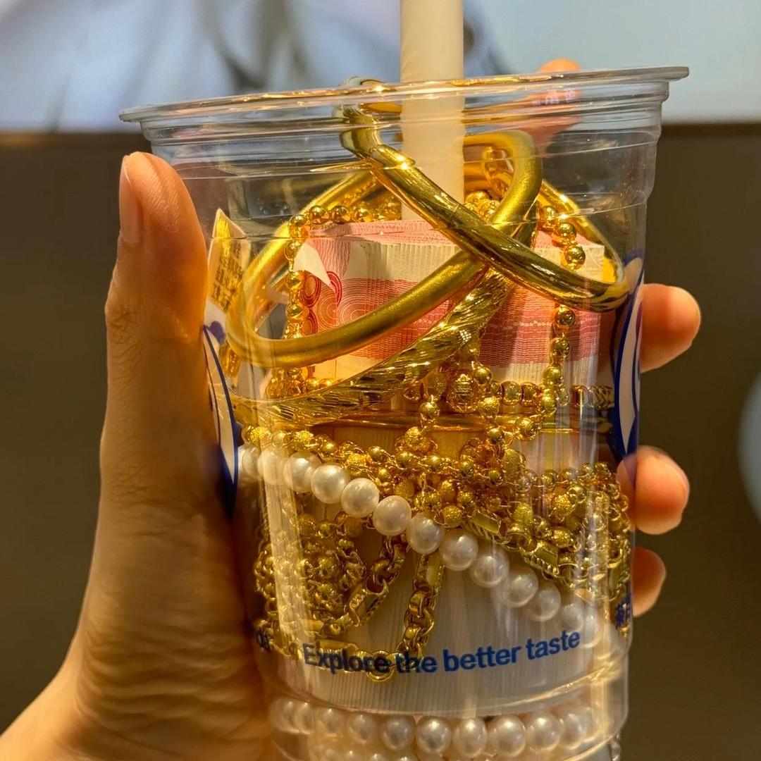 张家港宝奢珠宝回收店