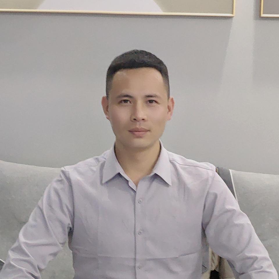 富平奔崛张凯《专注独院》