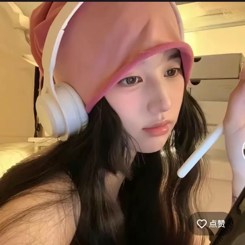 小柒柒🧚🏼‍♀️