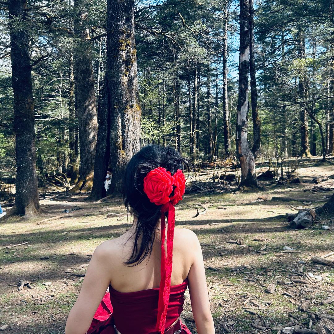 @唯默