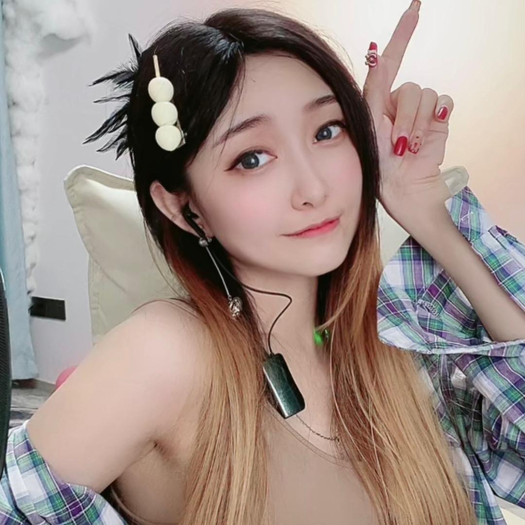 🐼胖三儿³¹⁷