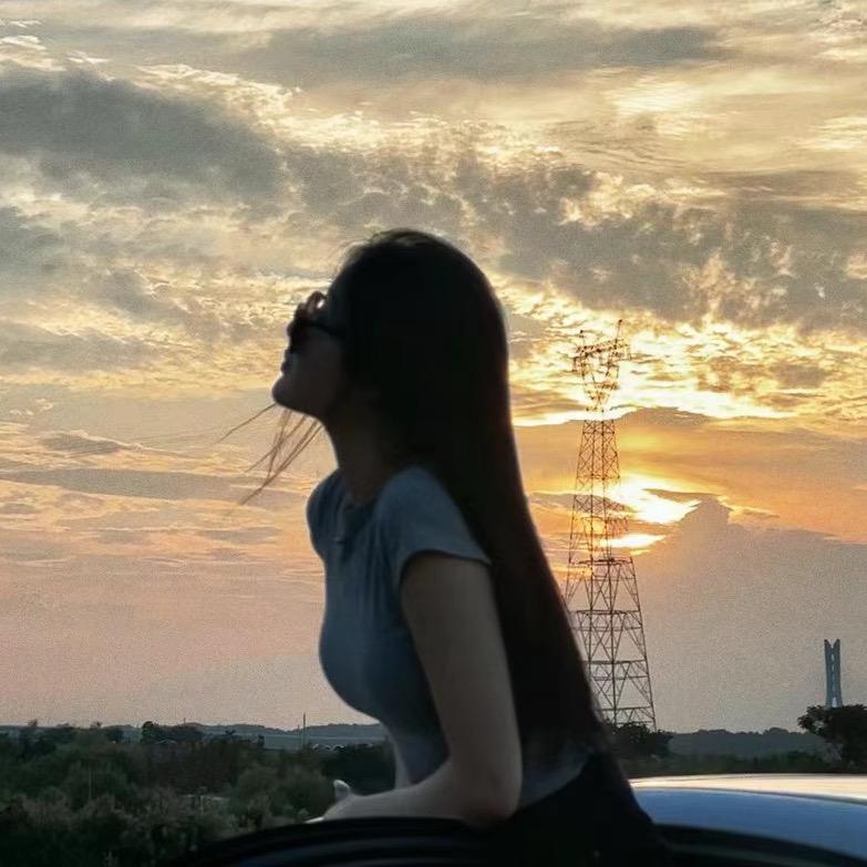 楊咩咩_