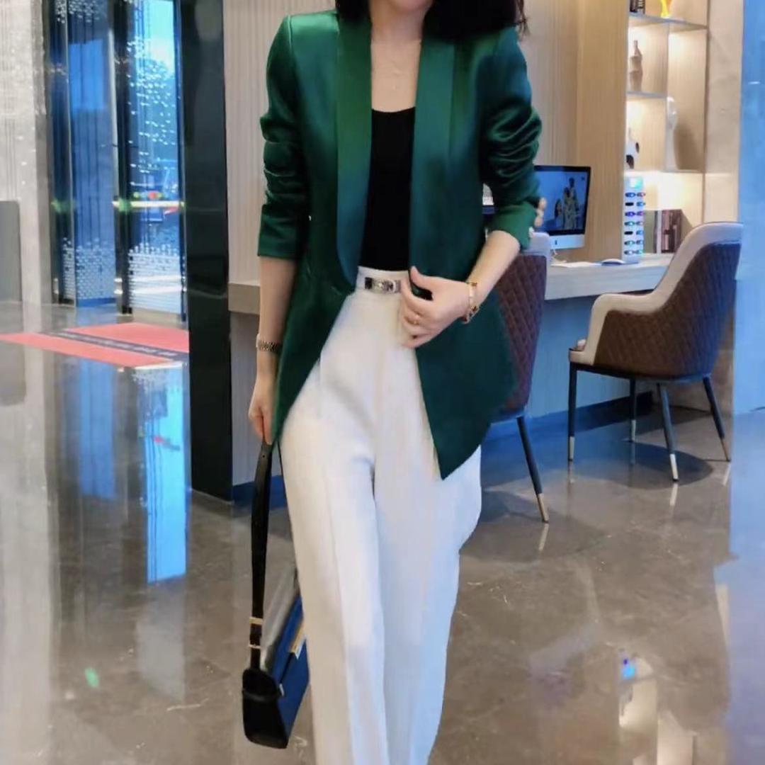 群燕姿女装