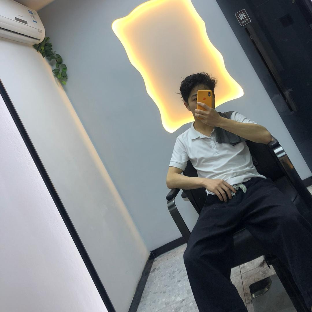 布吉  阿小